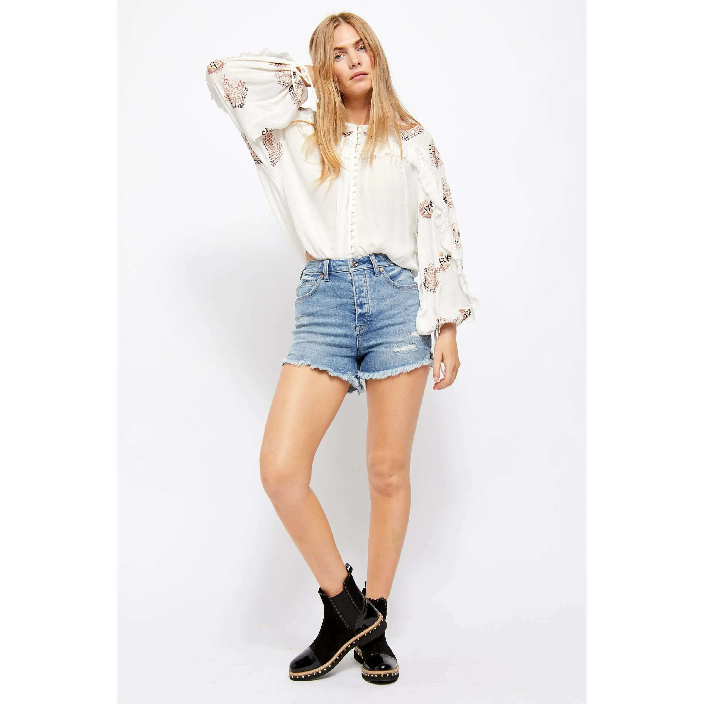 CRVY Vintage High-Rise Shorts