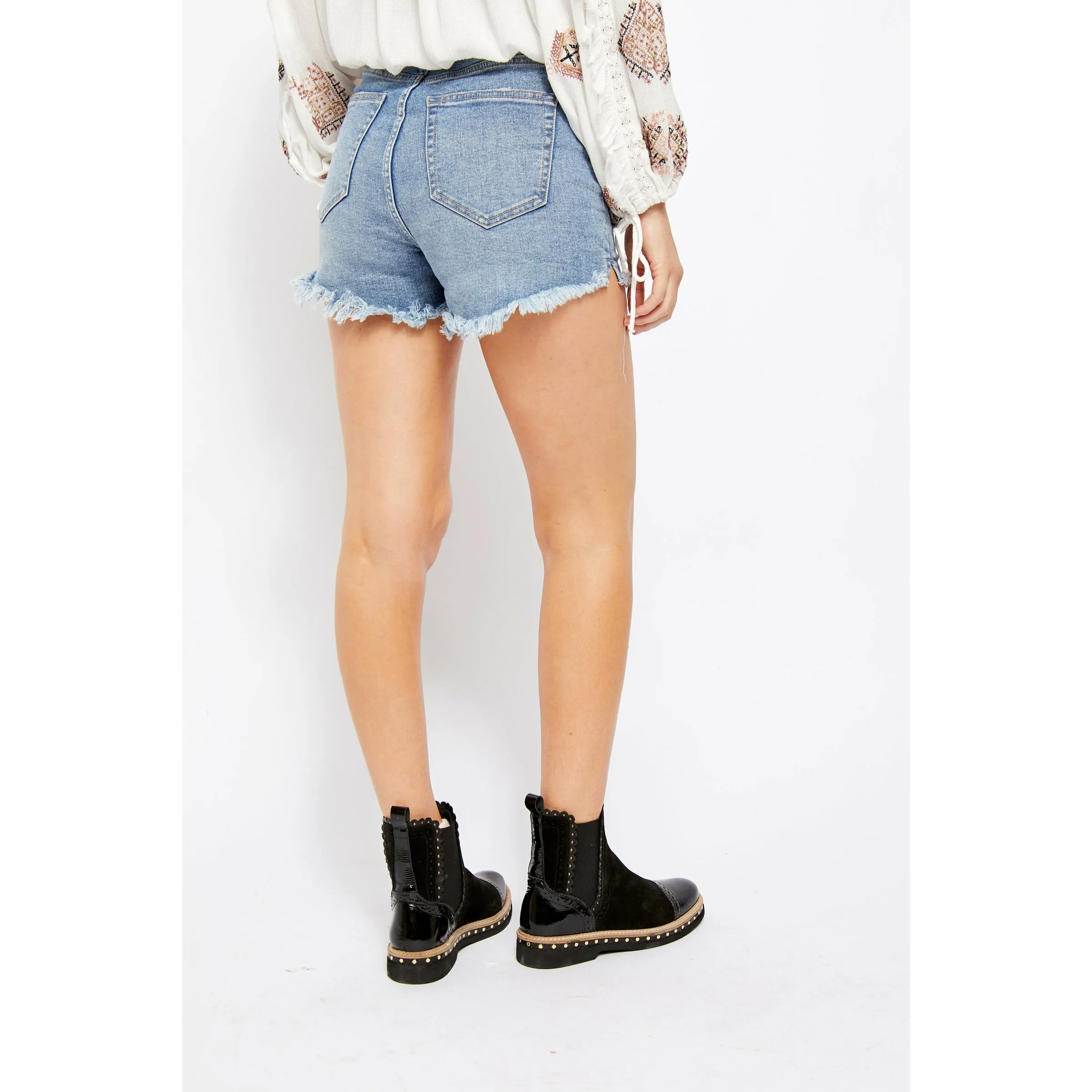 CRVY Vintage High-Rise Shorts