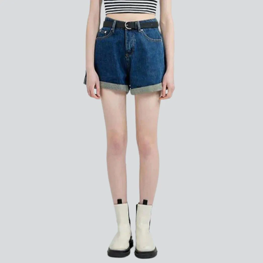 Wide-leg mid-wash denim shorts